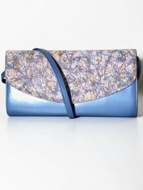 Desiree Vintage Womens Hallie Holographic Top Blue Shoulder Bag